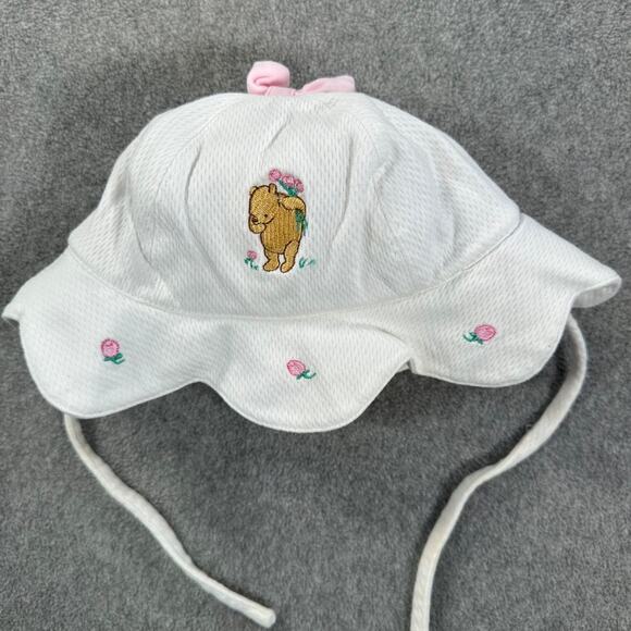 Vtg Disney Classic Pooh Infant Y2K Embroidered Bucket Hat Sun Bonnet Scalloped - Picture 1 of 7